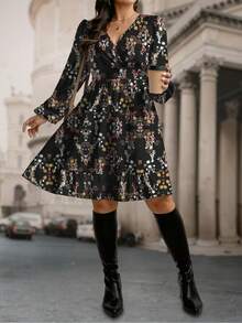 EMERY ROSE Plus Size Casual Ditsy Floral Lantern Sleeve Dress, Autumn - Black - View 5