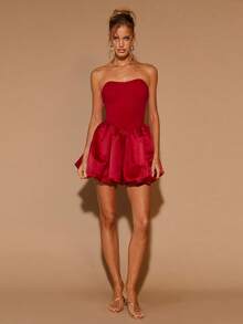 COSMINA Damen elegantes Partykleid in Unifarbe mit Bandeau-Ausschnitt und Minirock - Rot - Übersicht 3