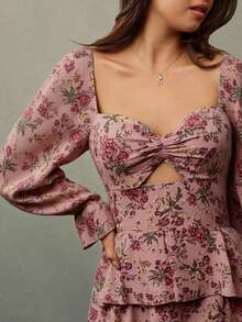 WESTFADE Vestido mini con cuello de corazón, estampado floral texturizado, abertura delantera con corte, mangas abullonadas largas, lazo en la espalda y volantes escalonados, vestido casual y lindo para otoño, invierno, conciertos en el campo - Rosa Pálido - Ver 5