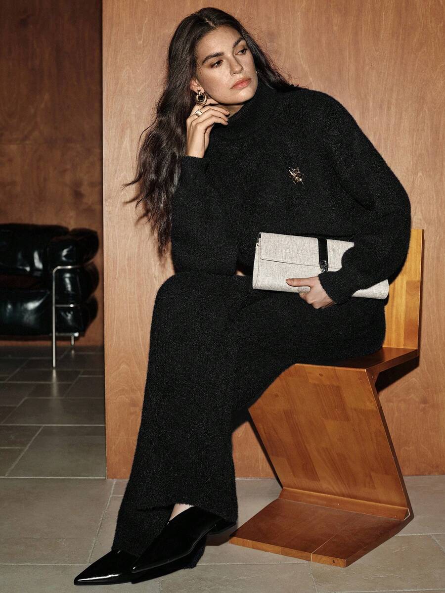 Zovinel 优雅金属装饰高领灯笼袖宽松针织衫和阔腿裤两件套，欧式风格 - 黑色 - 查看 1