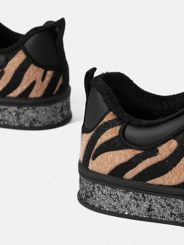Black Zebra Striped Fashionable Casual Sneakers For Women, Streetwear, Walking Shoes Sports Shoes Casual Shoes Tainers