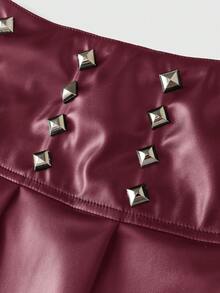 ROMWE Avant Music Festival PU Punk Rivet Decorated Ultra-Low Waist Pleated Women's Mini Skirt - Red - View 4