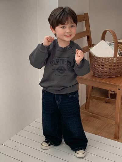 Toddler Boys' Round Neck English Letter Long Sleeve Sweatshirt