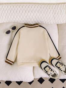 男童时尚休闲Polo领刺绣马图案撞色卫衣，适合学校、学院及日常穿着。 - 杏色 - 查看 2