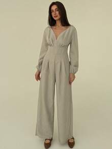 Aloruh Bộ đồ công sở tối giản màu mơ thanh lịch cổ chữ V sâu xếp nếp cho nữ - Màu be - Xem 8