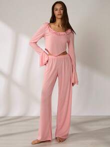 SHEIN Conjunto de pijama de mujer con parte superior con dobladillo de volantes, ropa de otoño e invierno - Rosa - Ver 6