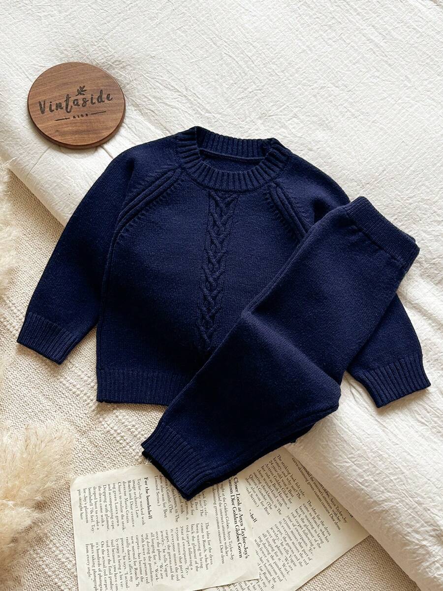 SHEIN Vintaside Kids 2 piezas Conjunto de suéter y pantalones de punto para niñas bebé, suéter de cuello redondo de manga larga y pantalones, conjunto de moda adecuado para otoño/invierno, versátil para uso diario, interior, exterior y viajes - azul real - Ver 1