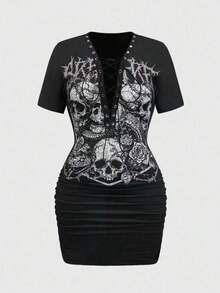 ROMWE Grunge Punk 女式夏季哥特风格骷髅与花卉字母印花索环系带前褶皱紧身迷你连衣裙