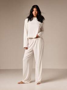 AiiRZ 女士镂空心形长袖睡衣套装冬季家居服 - 白色 - 查看 1