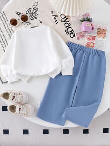 SHEIN Playful Pals 2件套女婴/幼儿蓝色樱桃亮片装饰针织卫衣和蝴蝶结腰带针织裤套装，时尚运动服 - 藍色 - 查看 2