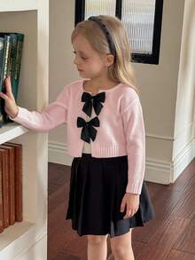 SHEIN 女童圆领蝴蝶结开衫，休闲百搭，适合日常穿着，秋冬季节，长袖设计，优雅可爱，高品质，保暖柔软，用途广泛，适合玩耍、日常穿着、上学、秋冬季节以及返校季。学院风 - 淺粉色 - 查看 9