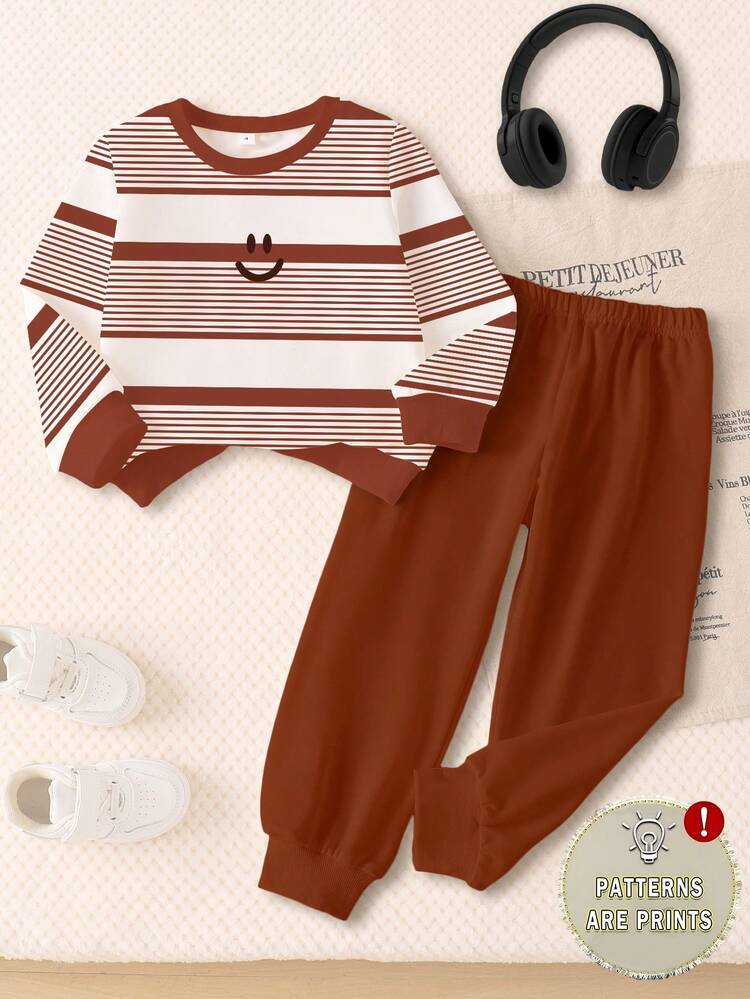 男童时尚条纹印花圆领长袖卫衣和运动裤套装（2件套），适合外出、运动、上学、秋冬季穿着，棕色卫衣套装 - 彩色 - 查看 3