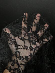 EgrlEra Women's Sexy Contrast Lace V-Neck Lace Trim Blouse