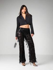 MISSGUIDED 短款水钻铆钉装饰纽扣前襟西装外套，宽翻领长袖，适合商务休闲办公场合穿着。 - 黑色 - 查看 3