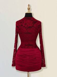SHEIN ICON 女士优雅性感纯色蕾丝拼接迷你连衣裙 - 酒紅色 - 查看 2