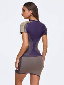 SHEIN Sports 女士撞色圆领短袖T恤和条纹紧身迷你裙运动套装 - 藍色 - 查看 4