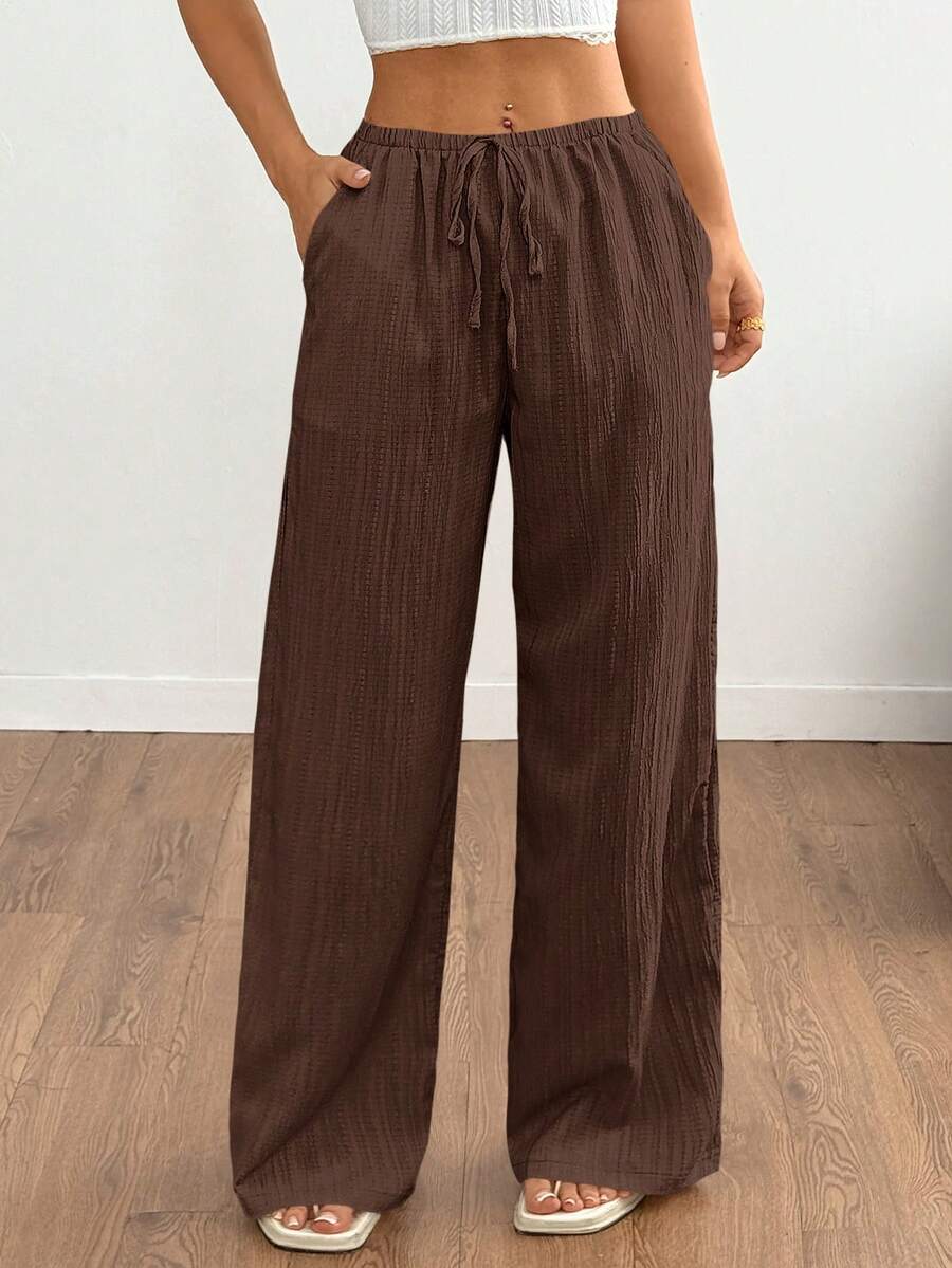 Flirla Tall Pantalones de mujer, tela texturizada, con lazo en la cintura - Marrón - Ver 1