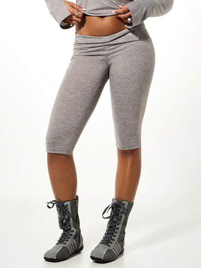 SUMWON WOMEN Heathered Ruched Back Capri Leggings High Rise Fitted Stretchy Jersey Knee Length Comfort Lounge Bottoms