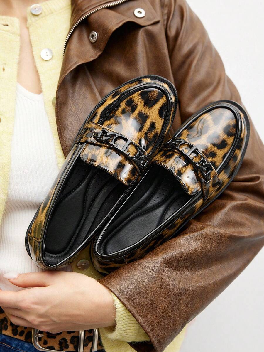 CUCCOO BIZCHIC Women's Leopard Print Metal Decor Casual Loafers - Multicolor - View 1