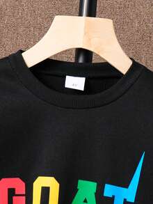 SHEIN 男童字母印花圆领抓绒卫衣和牛仔裤套装 - 黑色 - 查看 3