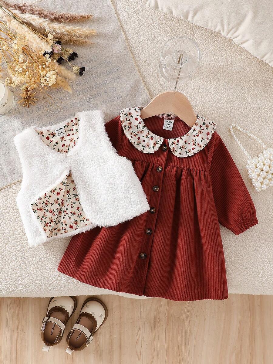 SHEIN 女婴白色碎花毛绒背心搭配棕色灯芯绒长袖连衣裙，拼接碎花面料装饰，适合拍照、户外活动和学校活动。