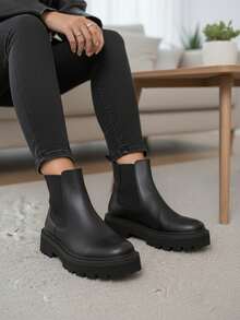 Women Ankle Boots & Booties - Black - View 4