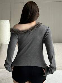 Dazy Plus 大码女式拼接毛领性感露肩紧身长袖T恤 - 灰色 - 查看 2