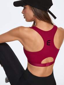 SHEIN Sports Women's Seamless Ribbed Molded Cup V-Neck Racerback Sports Bra,Red Workout Top,Burgundy Sports Bra,Workout Top Open Back - Red - View 1