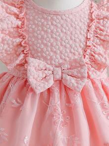 SHEIN Vestido de cumpleaños elegante de verano para niñas bebé, rosa con estampado floral, sin mangas, falda de tul jacquard con lazo 3D, silueta clásica de línea A con volantes para salidas - Rosa - Ver 4