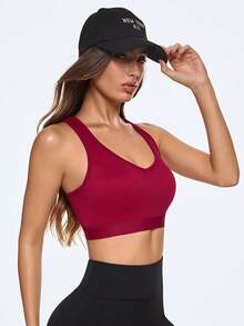 SHEIN Sports Women's Seamless Ribbed Molded Cup V-Neck Racerback Sports Bra,Red Workout Top,Burgundy Sports Bra,Workout Top Open Back - Red - View 4