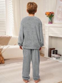 SHEIN 2pcs Tween Boy Minimalist Letter Embroidered Crew Neck Long Sleeve Top And Soft Fleece Pajama Pants Set, Comfortable Homewear Sleepwear, Autumn/Winter - Grey - View 2