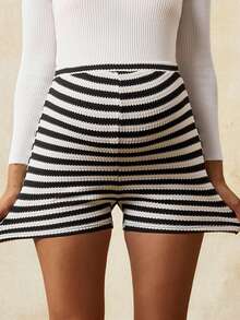 SHEIN Adjustable Waist Striped Maternity Skinny Casual Shorts Pregnancy Shorts Maternity Shorts Knit Shorts Knitted Shorts Striped Shorts,Maternity Clothes - Black and White - View 4