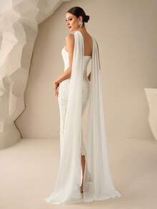 Coutiva Luxury Evening Gown, High-End Formal Dress, Elegant Sophisticated Lady Style - Apricot - View 2