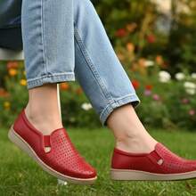 Calzado casual en Piel genuina , zapato de piso, mocasín moderno, zapato con elástico, calzado cómodo, zapato con perforaciones, zapato ventilado, calzado diario, zapato artesanal, zapato ligero - Rojo - Ver 4