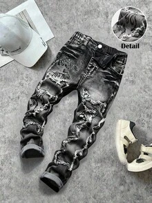 SHEIN Young Boy Bolty 复古都市街头水洗字母火焰印花毛边拼接黑色牛仔裤，适合秋冬季节，休闲百搭，适合日常穿着和街头穿搭，也适合圣诞节、新生儿新年、感恩节、毕业典礼、冬季等场合。 - 淺灰色 - 查看 2