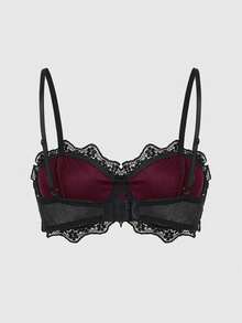 ROMWE Grunge Punk Women's Steel Hoop Velvet & Lace Bat Pendant Bralette, For Valentine's Day