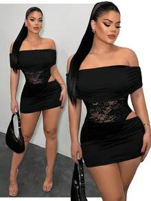 SHEIN SXY Bộ áo ren hở vai tương phản gợi cảm và chân váy ngắn ôm sát thời trang nữ - màu đen - Xem 1