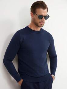 Manfinity Mode Men Solid Round Neck Jumper - Navy Blue - View 6