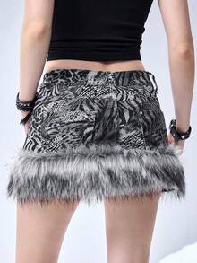 ROMWE EDITION Y2K Vintage Zebra & Leopard Print Patchwork Fuzzy Super Low Waist Super Short Denim Mini Skirt - Black and White - View 3
