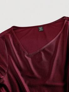 SHEIN MOD Vestido largo elegante de cuello asimétrico con pliegues y torsión, talla grande en color borgoña - Burdeos - Ver 5