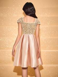 Teen Girls Sleeveless Sequin Patchwork Waist Cinched Elegant Halloween Christmas Dress - Champagne - View 2
