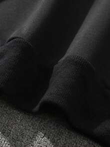 Sudadera con capucha para hombre, abrigo holgado y versátil con estampado de oso de juguete, ideal para vacaciones y viajes. - Negro - Ver 5