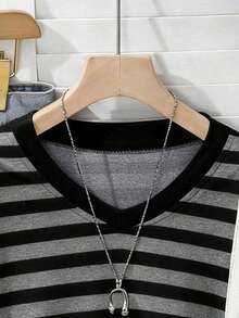 Teen Girls V-Neck Long Sleeve Tops, Minimalist Black & White Striped Bow Print Pattern Casual Tops, Suitable For Autumn/Winter Seasons, Everyday Wear, School, Ins Style, Cute & Versatile