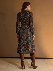 MOTF PREMIUM PAISLEY PRINT BELTED DRESS - Green - View 3