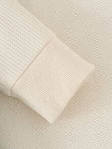 SHEIN 2 pièces/Set Pantalon salopette en jean bleu clair à la mode pour bébés garçons/unisexe avec poches et T-shirt à manches longues blanc, convient pour le printemps, l'automne, le style casual