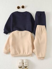 Cozy Pixies 2 pièces Ensemble sweat-shirt à col ras-du-cou à manches longues et pantalon à taille élastique avec motifs de dinosaure et d'ours de bande dessinée pour bébé garçon - Kaki - Voir 2