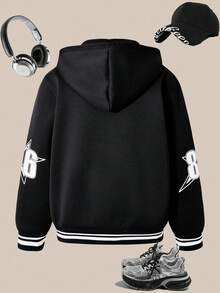 SHEIN ChillGRL 男童连帽外套，黑色长袖上衣，胸前和袖子印有图案，罗纹袖口和下摆，纽扣开合，时尚休闲百搭，适合秋冬季外出、购物、通勤、度假，可搭配牛仔裤、运动裤。 - 黑色 - 查看 2