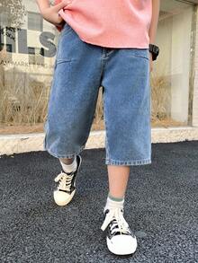 SHEIN 青少年男孩时尚休闲拼接细节设计蓝色圆锥形宽松舒适基本款日常简约牛仔短裤，适合青少年男孩服装、男孩日常穿着、青少年男孩春夏派对装、节日装和海滩装。