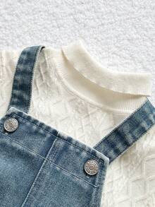 Playful Pals Peto vaquero casual de lavado medio para niños pequeños, lindo y de moda, versátil para uso diario, vacaciones, escuela, fiestas, hecho de denim de algodón suave, con tirantes ajustables, nueva llegada de otoño/invierno - Azul lavado medio - Ver 3