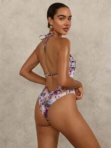 Bonvoyette Diva Q Bohemian Sexy Hibiscus Print One-Piece - Multicolor - View 2